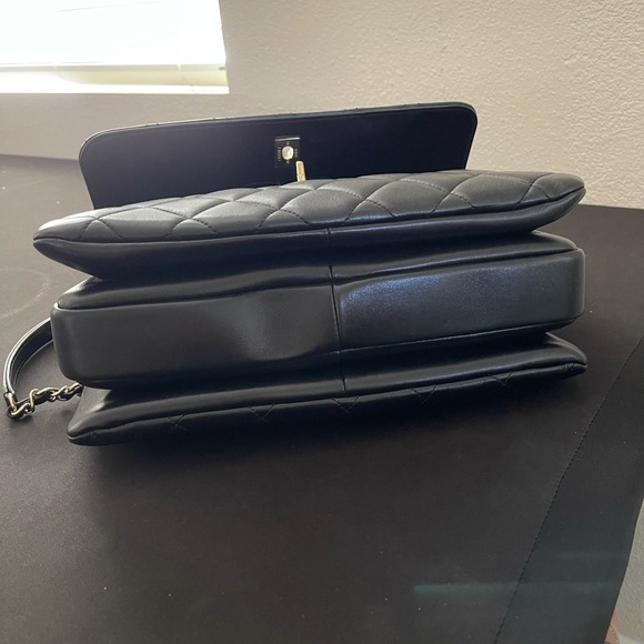 Chanel Trendy CC Black Lamb skin leather GHW - Picture 17 of 17